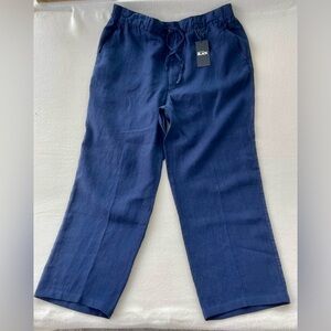 Westport Black 100% Linen women’s pants size 2XT
Navy blue New tags casual
